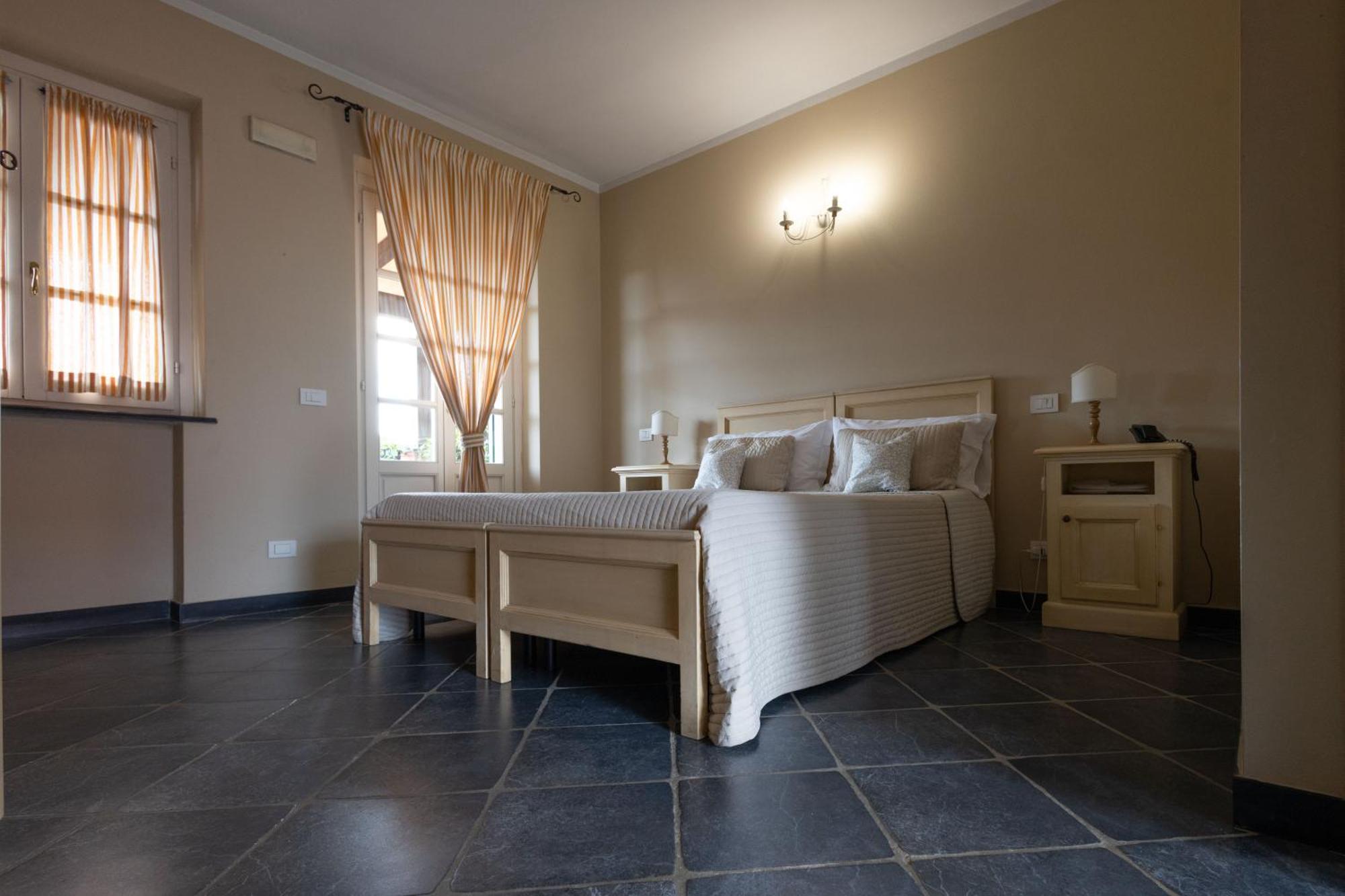 Albergo La Luna Sarzana Exterior photo