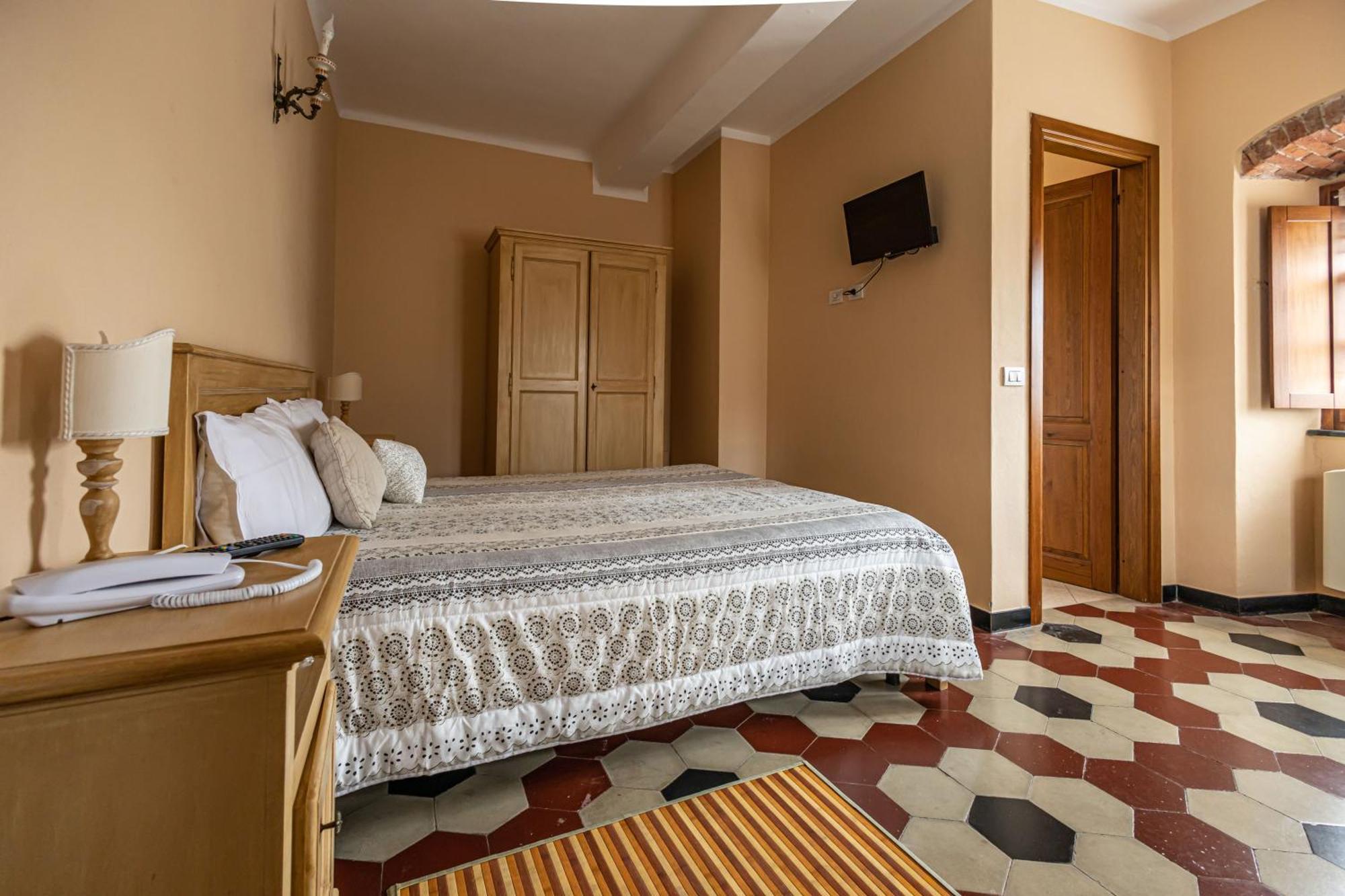 Albergo La Luna Sarzana Exterior photo